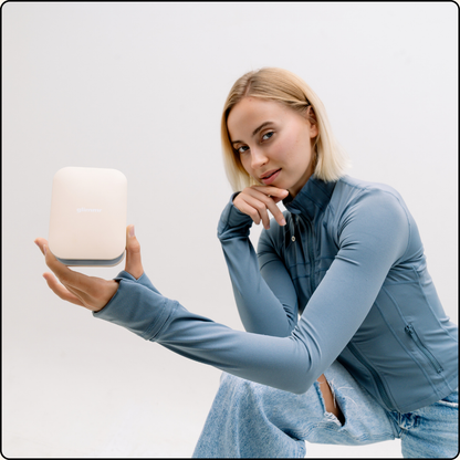 Aura 2-in-1 LED Mirror & Power Bank