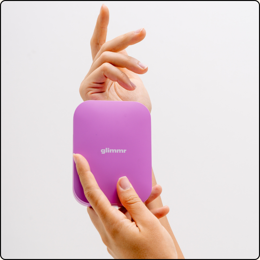 Aura 2-in-1 LED Mirror & Power Bank