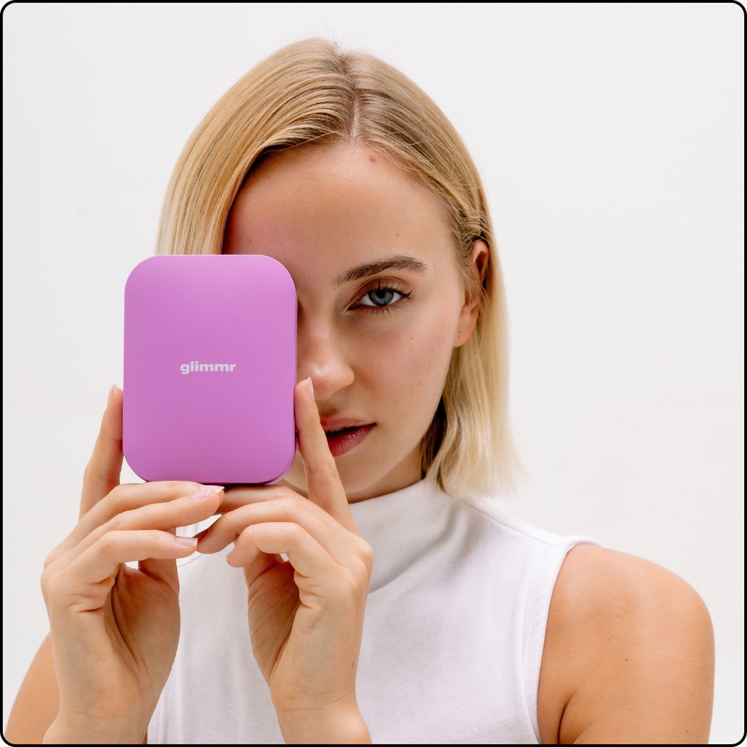 Aura 2-in-1 LED Mirror & Power Bank