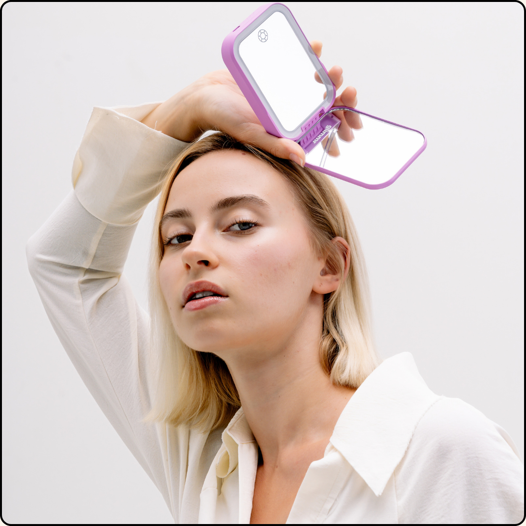 Aura 2-in-1 LED Mirror & Power Bank