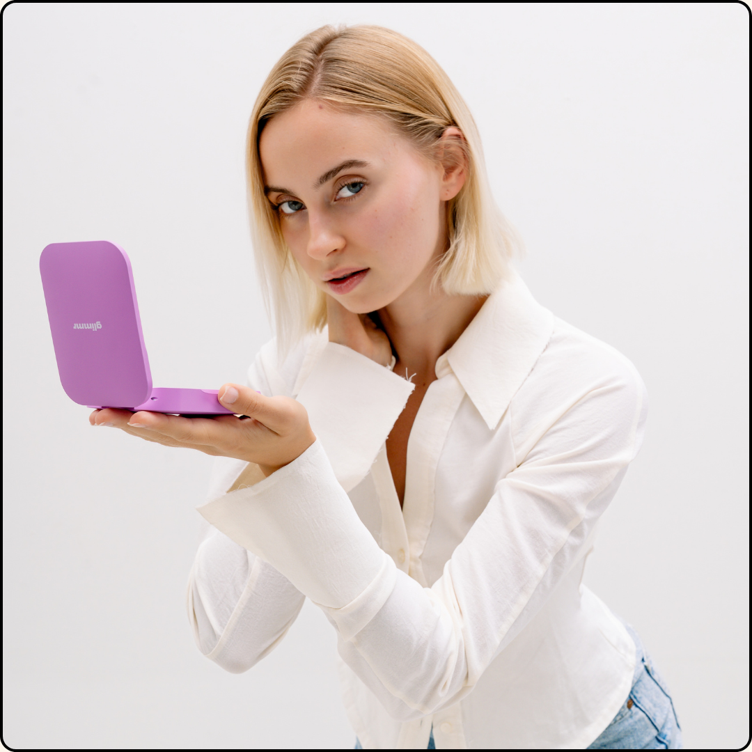 Aura 2-in-1 LED Mirror & Power Bank